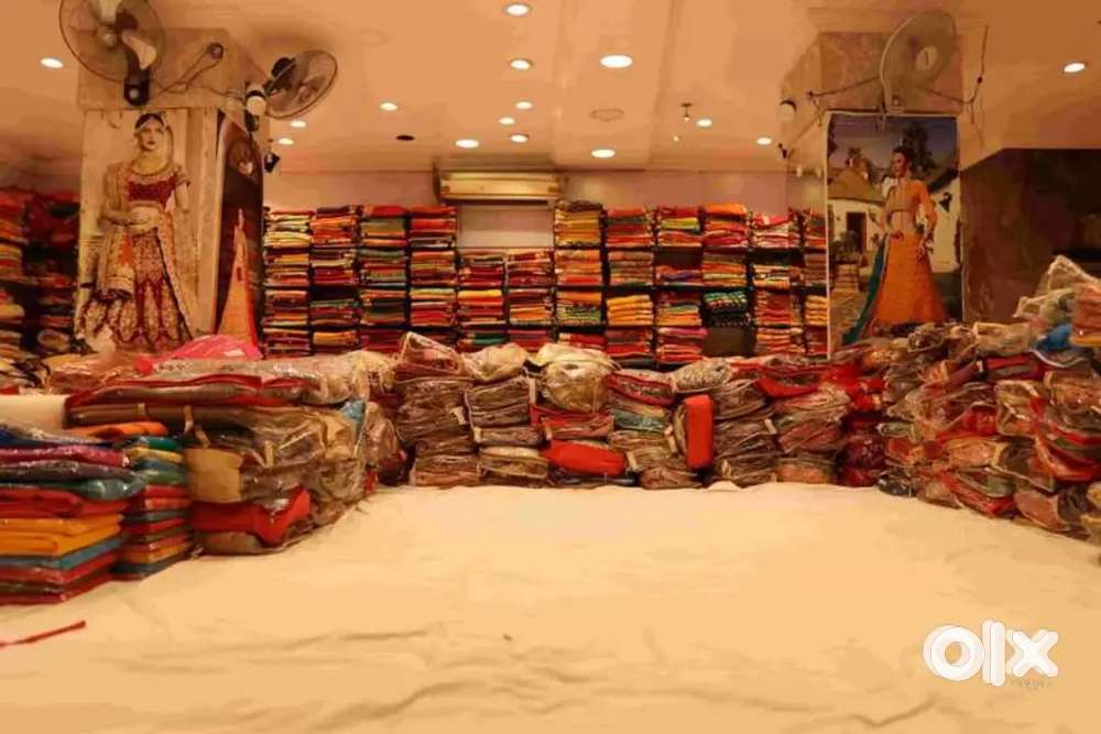 LIMITED VACANCY FOR LEHENGA SHOWROOM IN LUCKNOW LOCATION !!