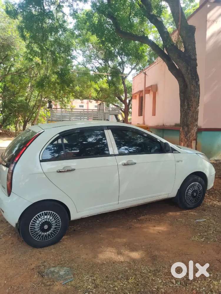 Tata Indica Vista 2013  139000 Km Driven,ac power window all working