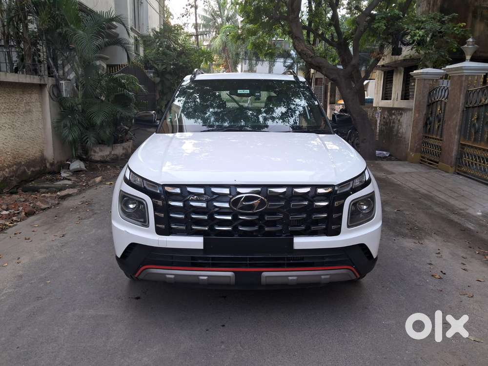 Hyundai Venue N Line N8 MT, 2023, Petrol