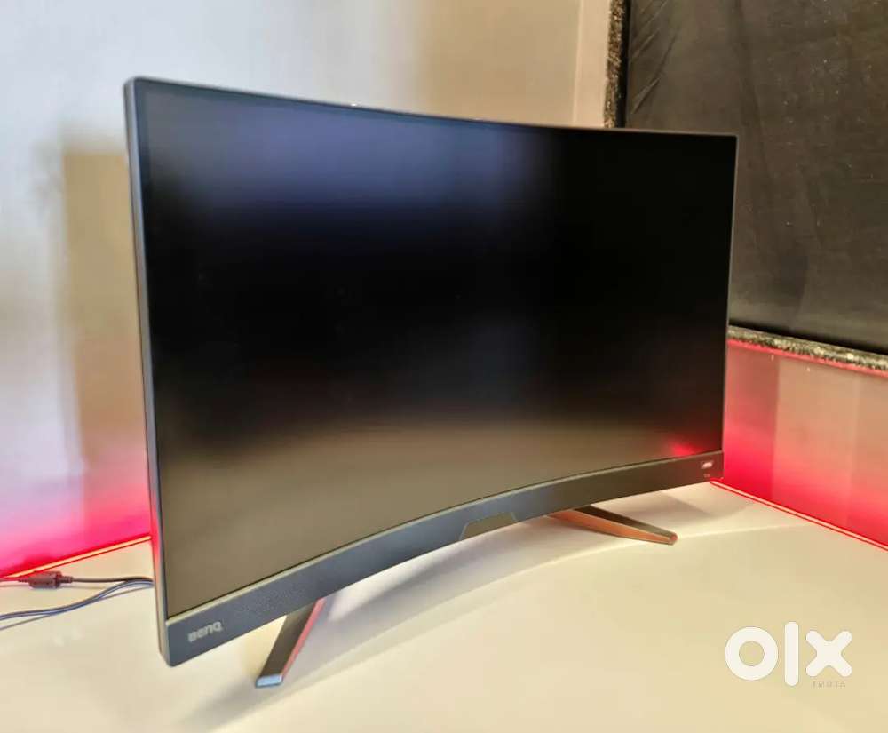 Monitor BenQ MOBIUZ EX2710R QHD 27(68cm) 