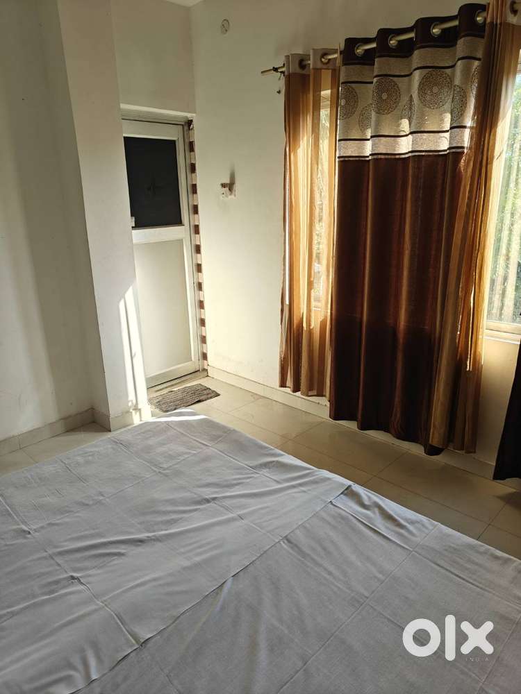 Girls/Working lady Hostel