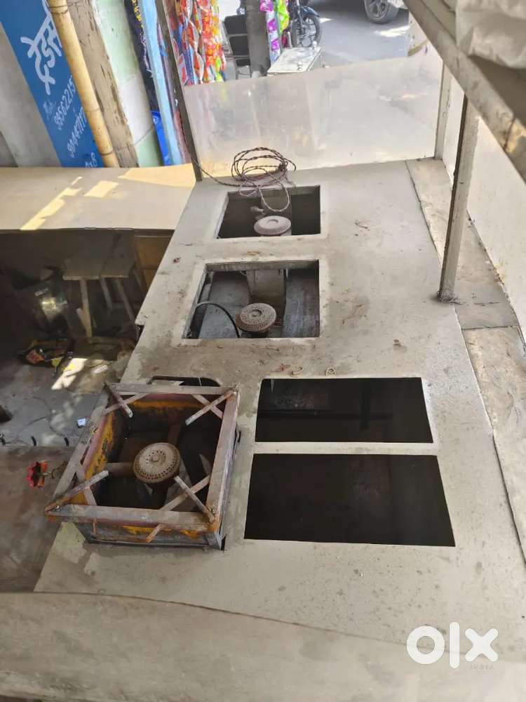 Restaurant all material available