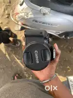 Canon EOS 700D