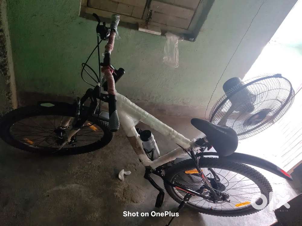 East coast MTB Cycle 7 gear and 2 double disc brakes