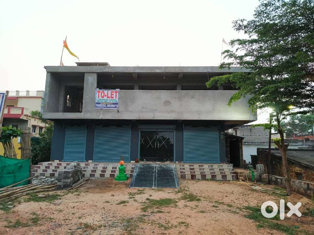 TO LET FOR BANK/OFFICES/SHOP