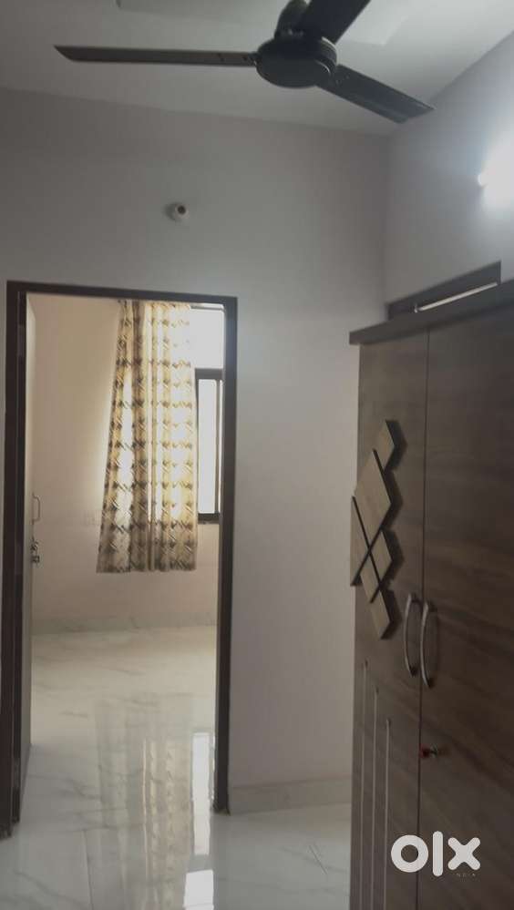 2 BHK flat with beds for Students Manyawas Near Mansarovar Metro