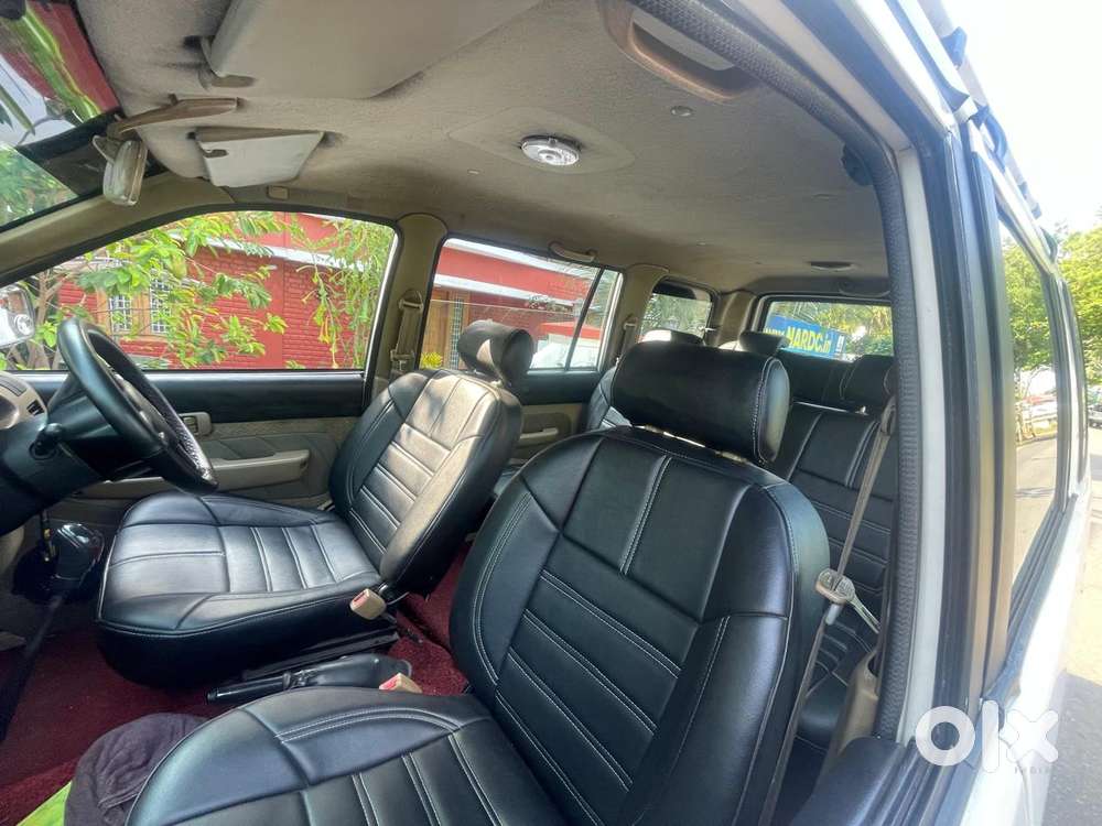 Chevrolet Tavera 2012-2017 Neo 3 LS 7 Seats BSIV, 2011, Diesel