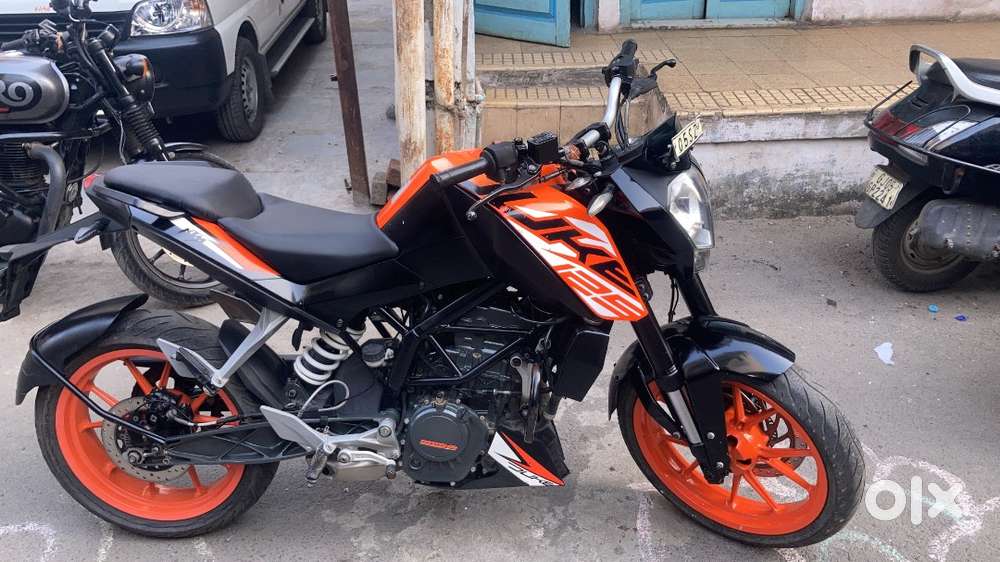 Ktm Duke 125 / Orange