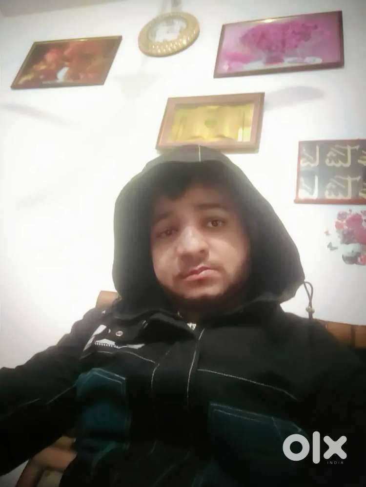 Room patnar girl khana banane ke liye