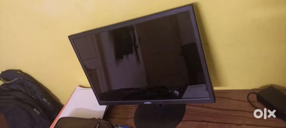 Frontech 19 monitor for sale