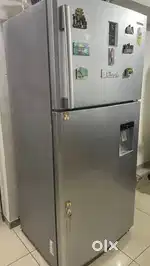 Samsung Big fridge in working condition