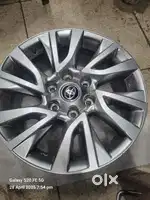 Now genuine alloy wheels at haff price toyota fortuner legender sigma