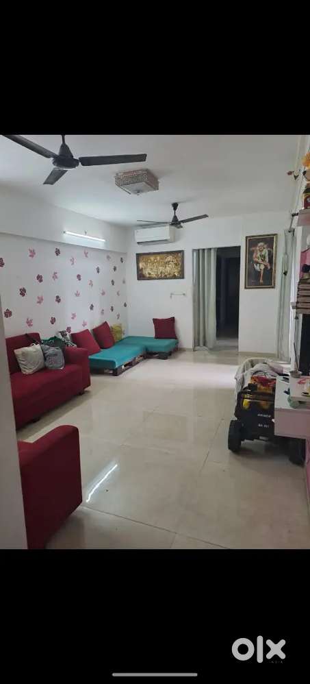 1.5 BHK Semi-Furnished Flat For Rental 16 K In Lodha Lakeshore Green