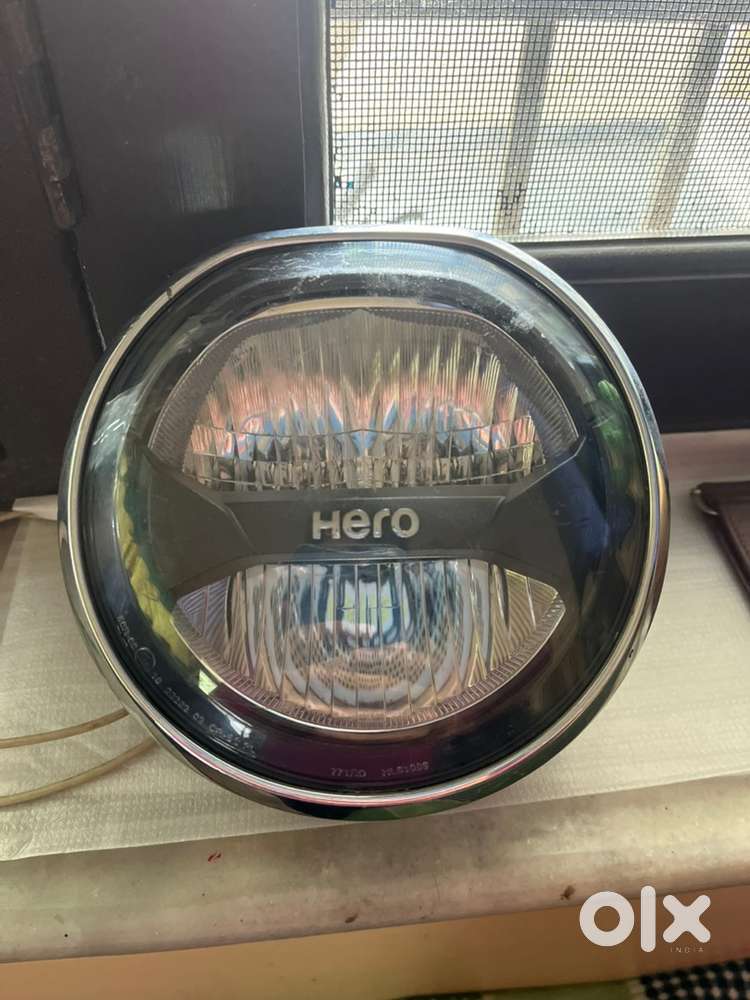 Headlight for Xpluse 4v 200