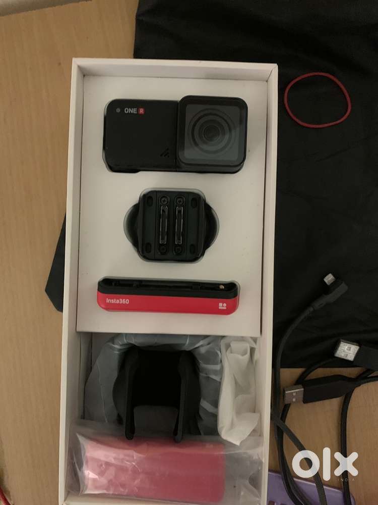 Insta 360 one r twin edition brand new