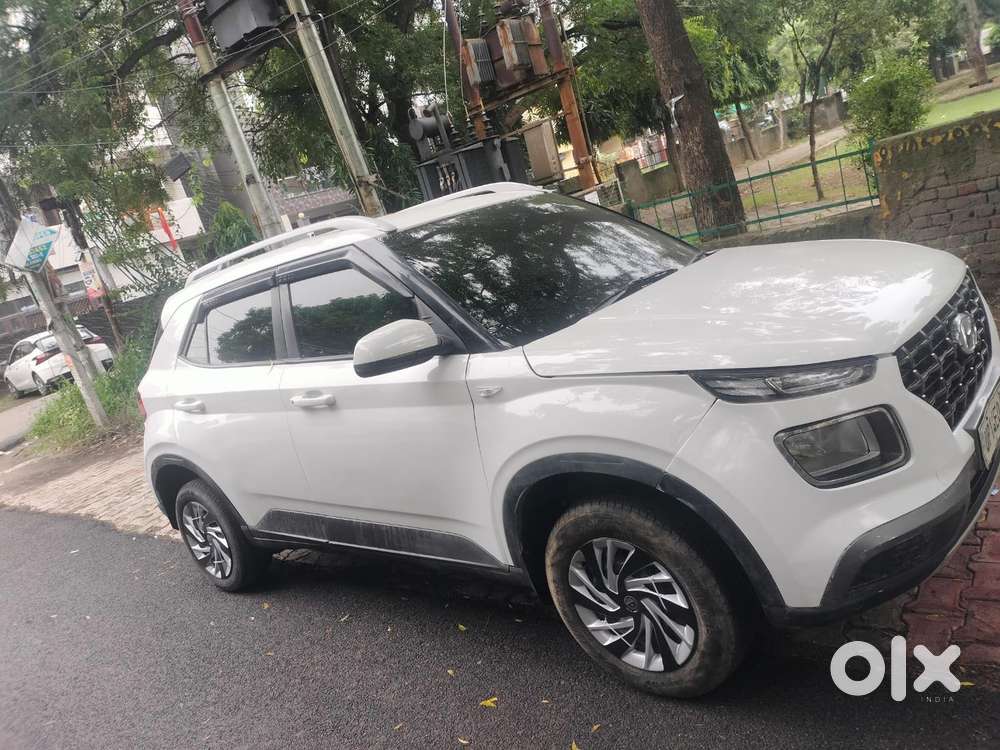 Hyundai Venue S 1.2 Petrol, 2021, Petrol