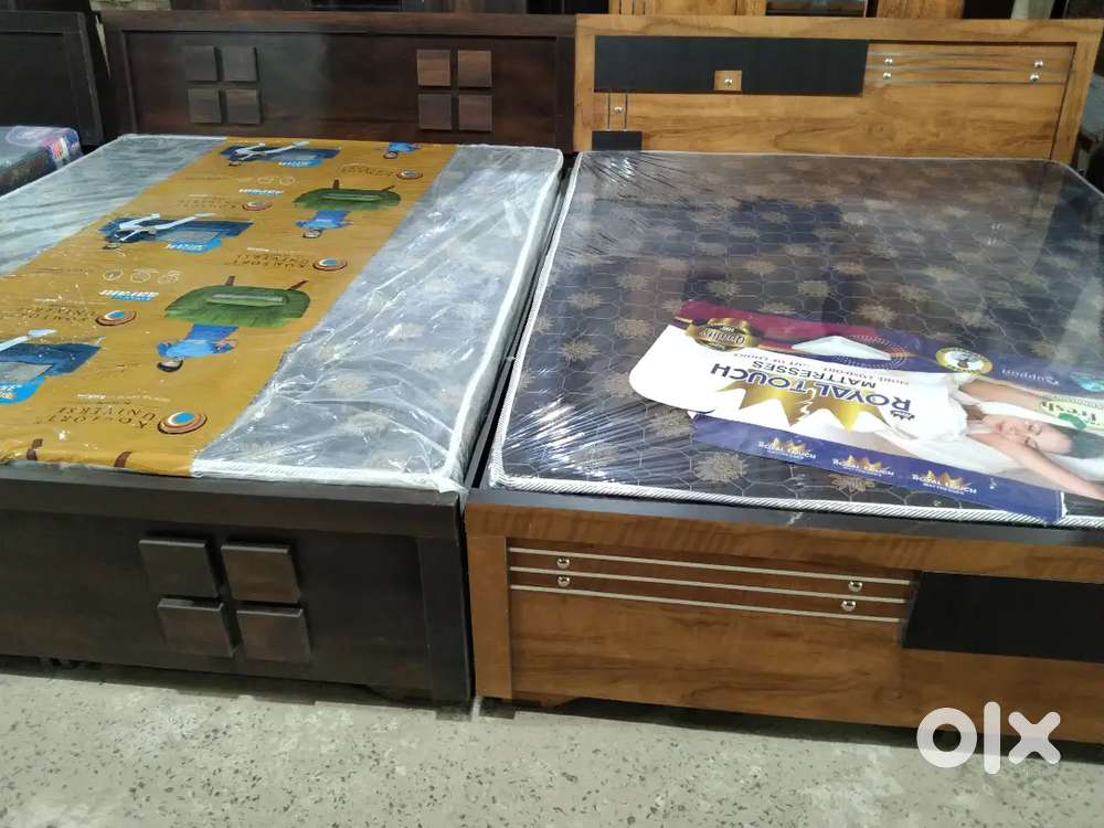 Double bed . Size 5 b 6