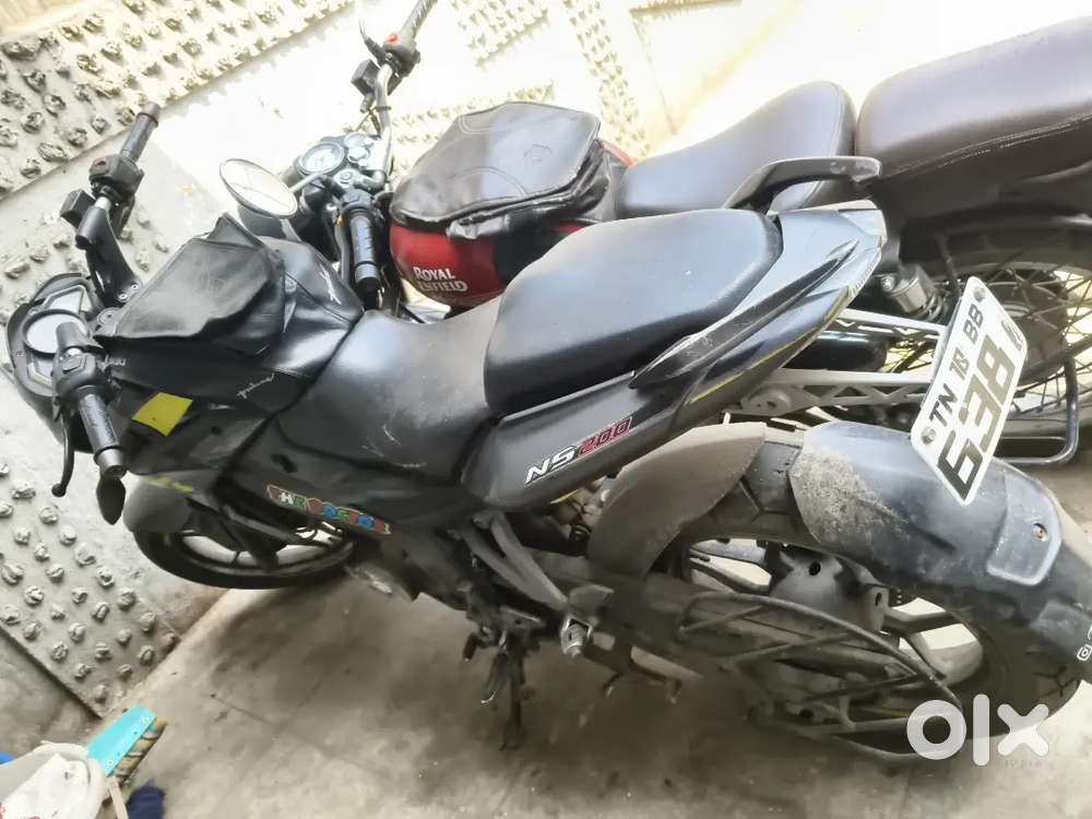 Bajaj ns200 2018 model