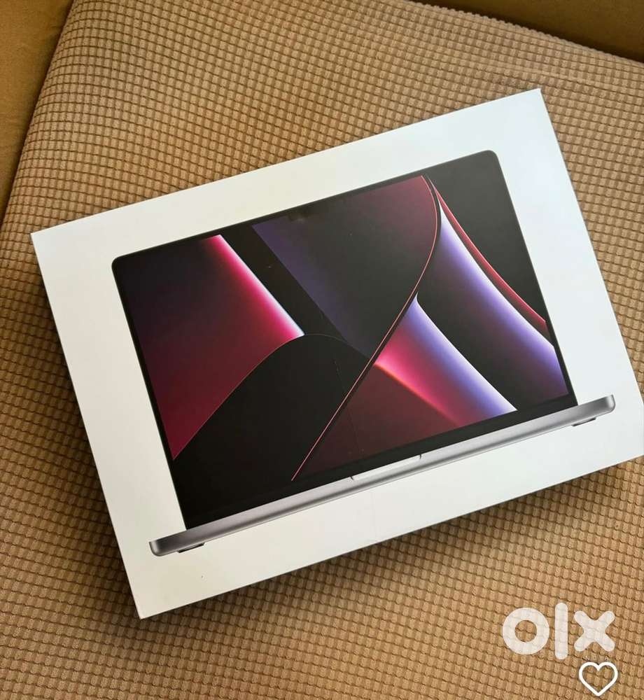 Apple macbook m4 pro 14 inch 24/512 seald unit