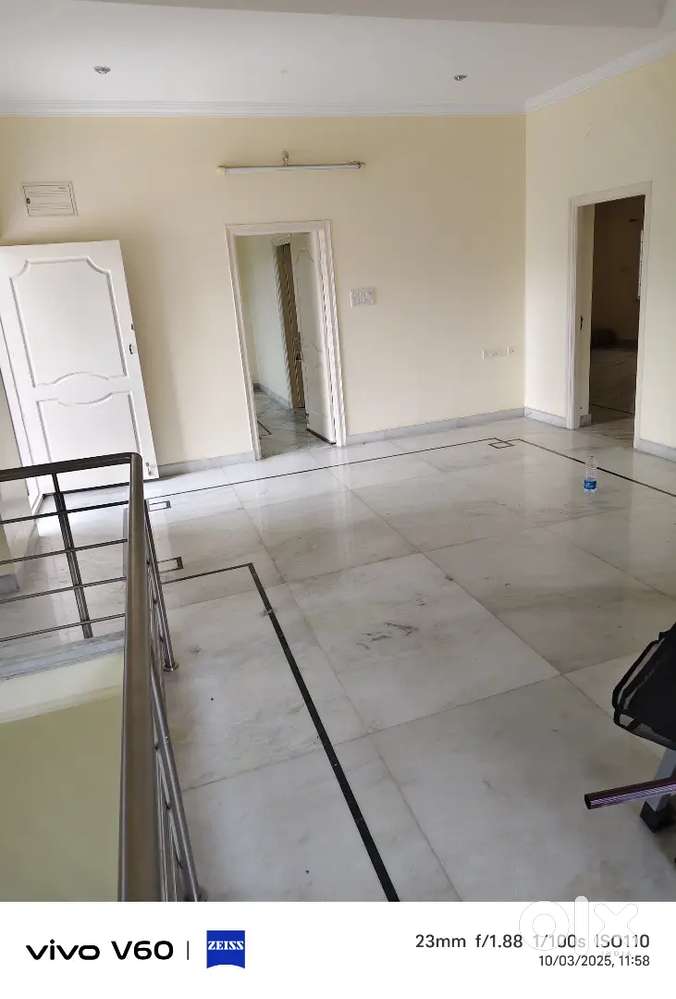 4 BHK individual duplex house for lease or Rent in Gokulam Near