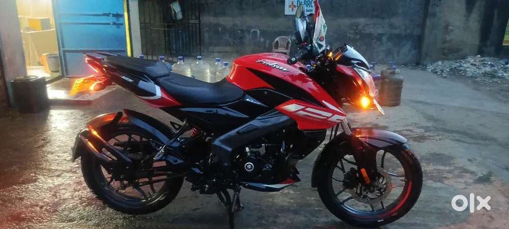 Pulsar ns 125 bs6