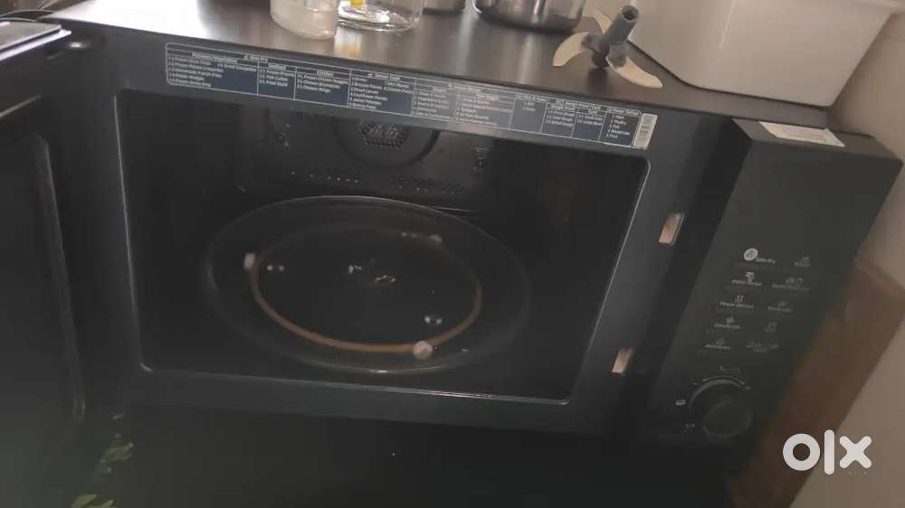 Microwave oven