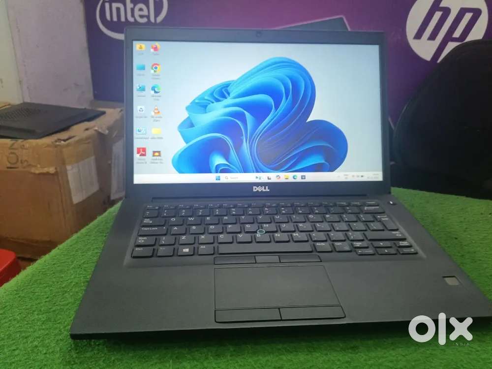 Dell Latitude 7480 i5 Processor 8gb RAM 256gb SSD 14 inches Gud Workss