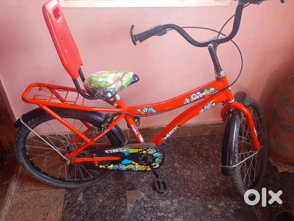 Bicyclefor3 to6 kits=1500Twokeyboard one egg boiler one musical system