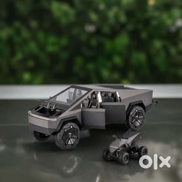 Tesla Cybertruck Metal Die-Cast 1:24  – Black