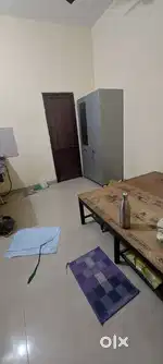 Room for rent only girls