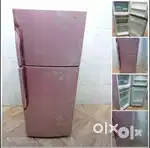 Samsung double door 240ltrs inbuilt stabilizer flower design model