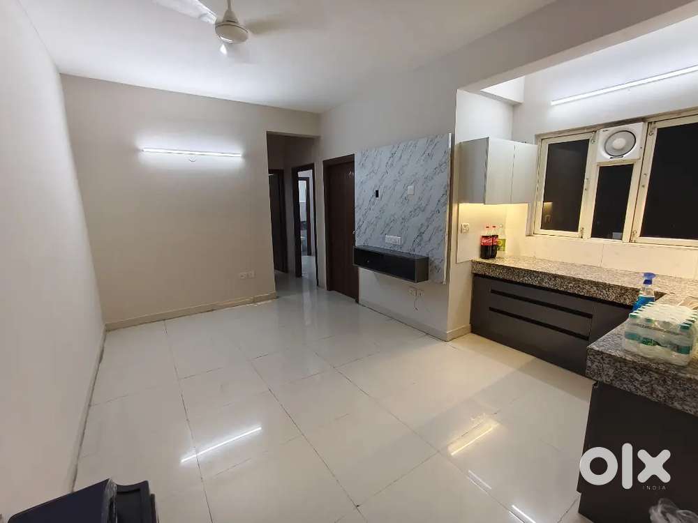 2Bhk Semi Furnished Flat Available For Rent Near Hero Honda Chowk