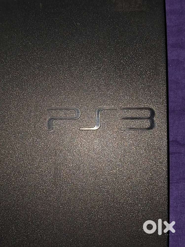 PS3 in best condition with games