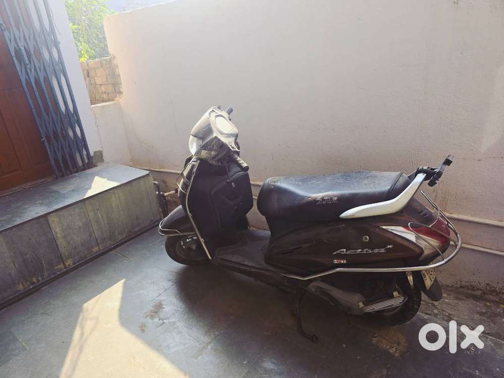 Good Condition Scooty for Sale – Minor Fix Needed