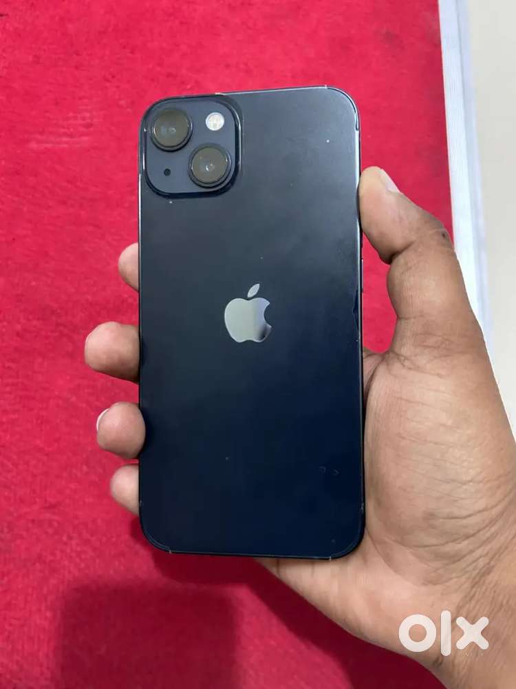 Selling my 5 month old iphone 13 with bill and Box.