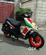 Sale Aprilia SR-150cc limited edition scooty.