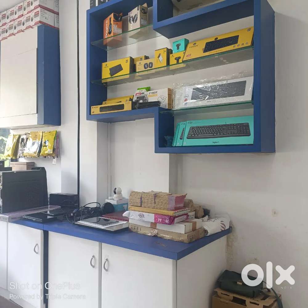 Laptop computer Service Engineer