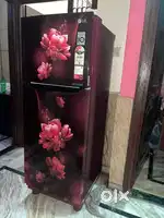 Good condition working fridge
