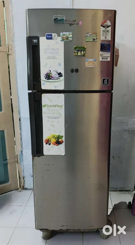 Whirlpool double door fridge