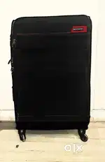 2 luggage bags