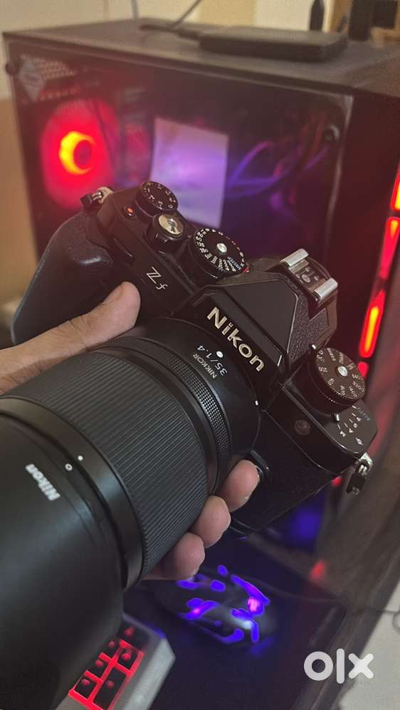 Nikon zf mirroless full frame camera only body