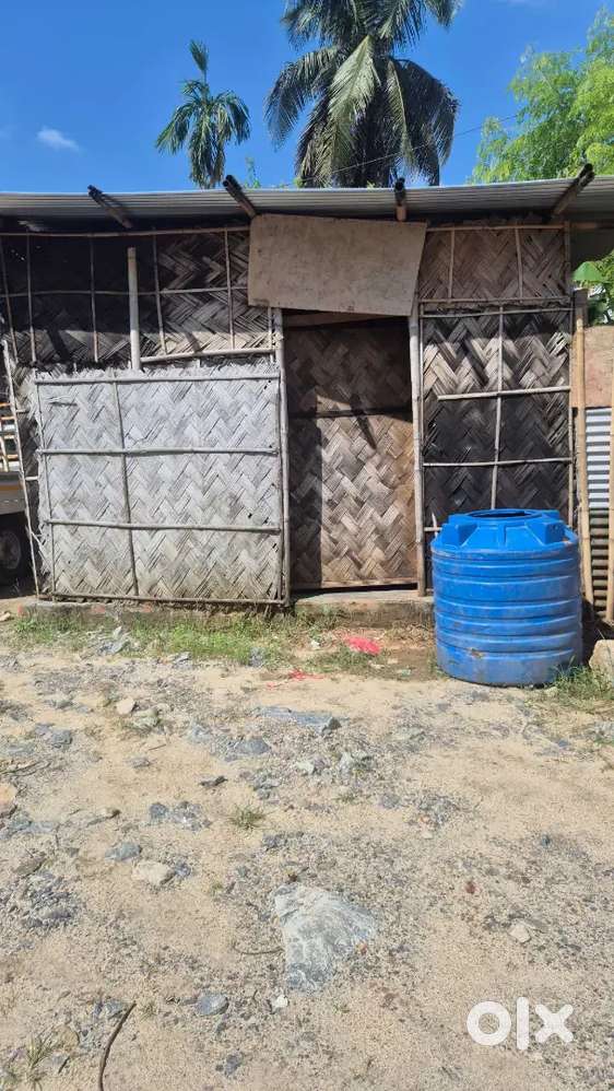 Small godan for rent