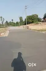 15+40 का प्लॉट बिकाऊ डीसीएम पेट्रोल पंप के पास रजिस्ट्री सुधा लोनेबल
