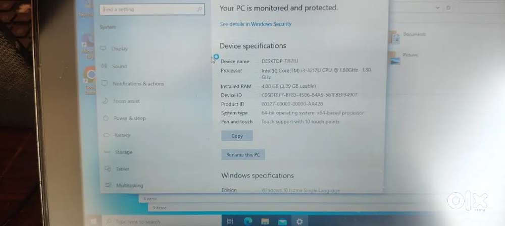 ASUS- i3 4gb RAM and 450 Gb storage.