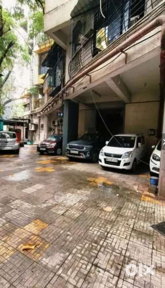 Distress sale prime location of lbs Marg vikhroli