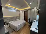 II DG REAL ESTATE II 4BHK LIFT / PARKING PRIME LOCATION SEMI FURNISHED