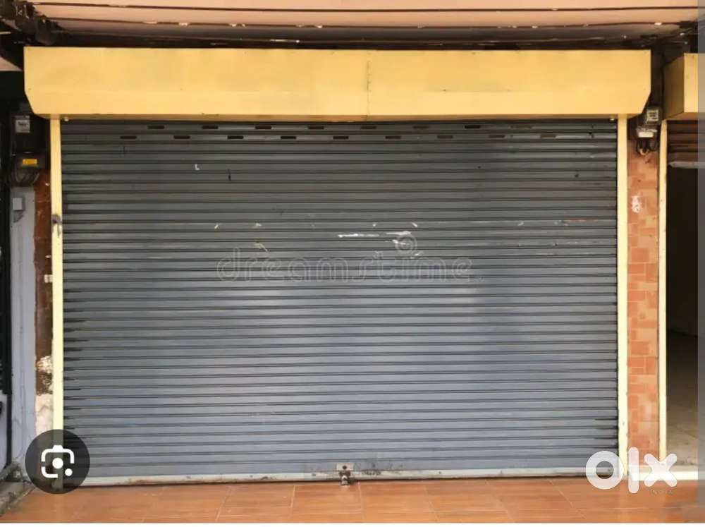 400 Sq ft Ground floor Shop available in City bus stand opposite marim