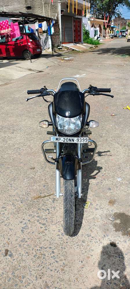 First party insurance . New battery with 2 year warranty .