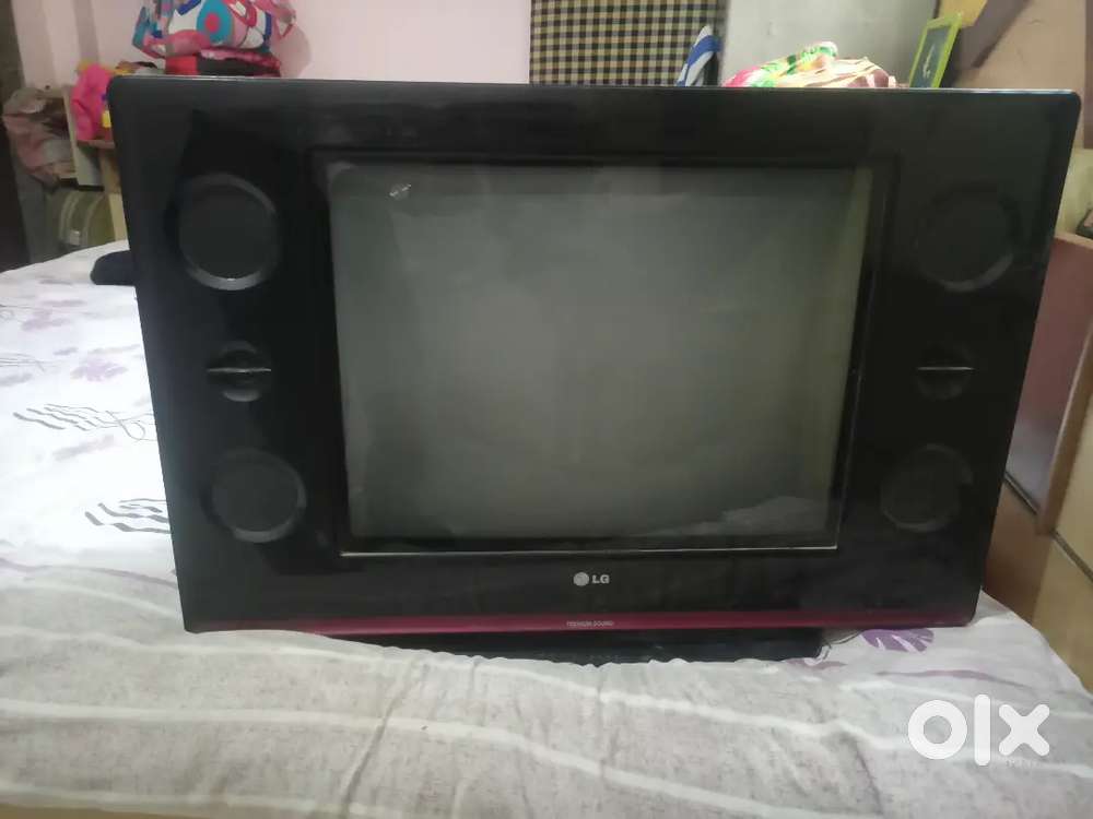 TV LG , premium sound