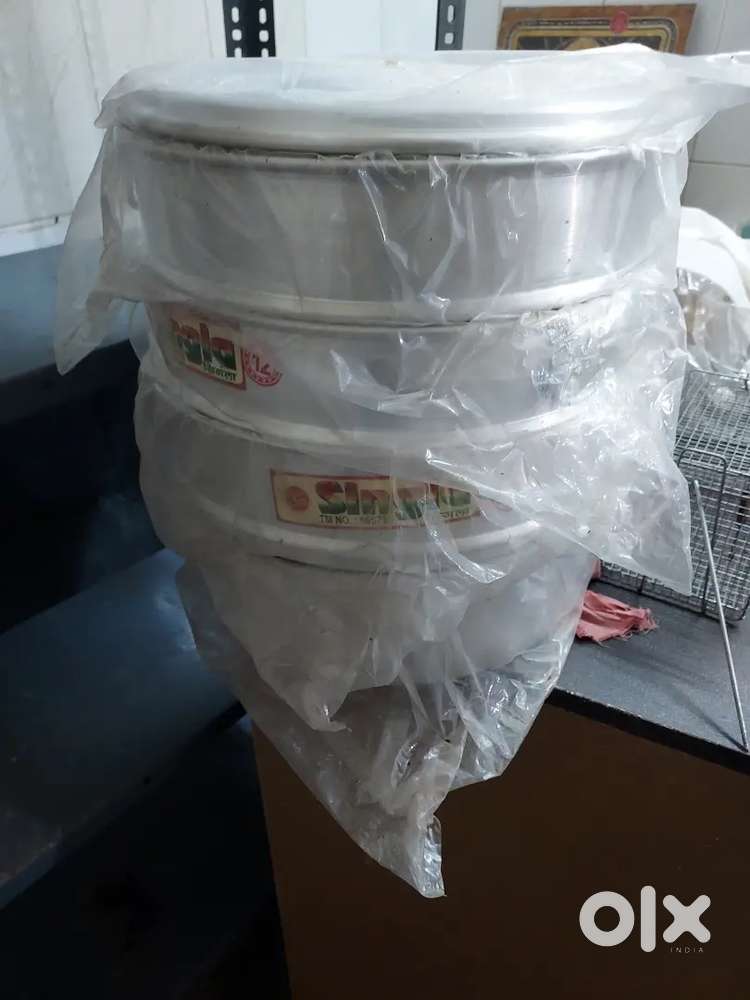 New Momo steamer 12 for sell Rs 3500